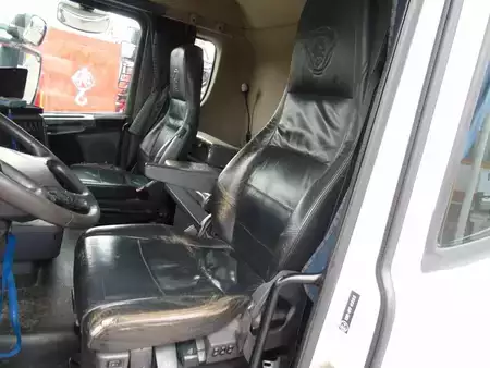 Lastebil 2005 Scania R 420 + 18.000 + 6X2 + MANUAL (16)