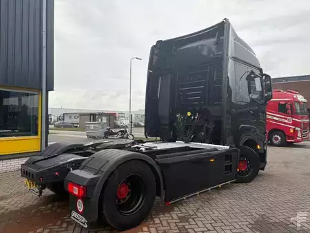 Lastkraftwagen 2024 Iveco S-WAY  570 + RETARDER + EURO 6 + SHOWTRUCK (5)