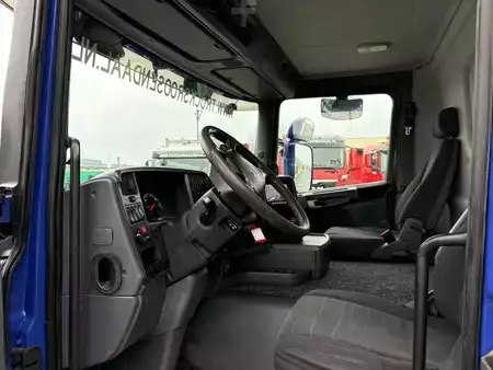 Vrachtwagen 2010 Scania G 360 + 24,500 LITER! + 6X2 + EURO 5 + PUMP/METER (12)