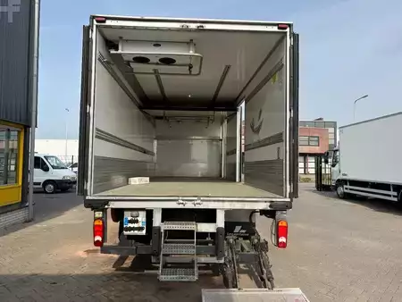 Lastbil 2012 Renault Midlum 220 DXI + CARRIER 850 supra + EURO 5 + lift + 14T (9)