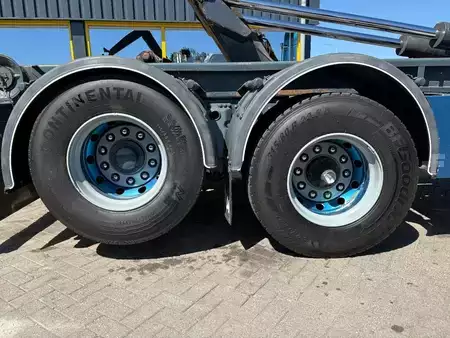 Vrachtwagen 2006 Scania R 500 + 6x2 + V8 + SPECIAL + RETARDER (10)