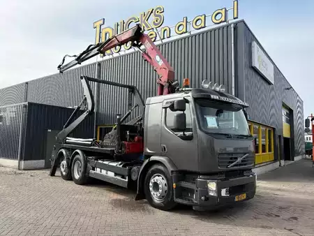 Ciężarówka 2011 Volvo FE 330 + HMF 1680 + 6X2 + CONTAINER SYSTEM (1)