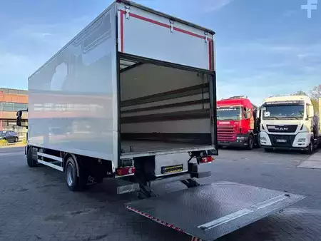 Camión 2020 Iveco 120E 21 + EURO 6 + ELEVATOR + 12t + 5x IN STOCK (7)