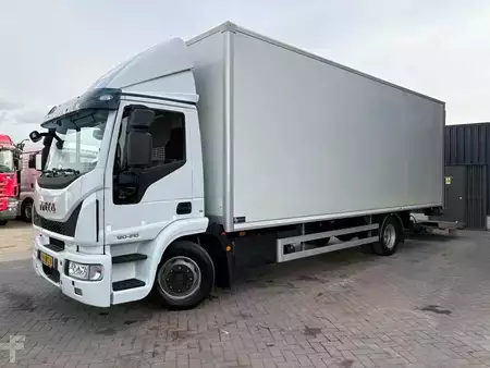 Camión 2020 Iveco 120E 210 + Loadlift (3)
