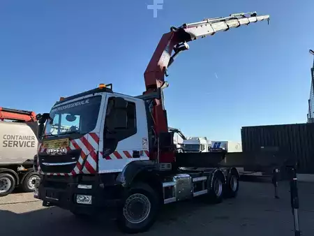 Truck 2020 Iveco Stralis 420 X-WAY + HMF 5020K-RCS 6x TRACTOR + 6X4 + EURO 6 (2)