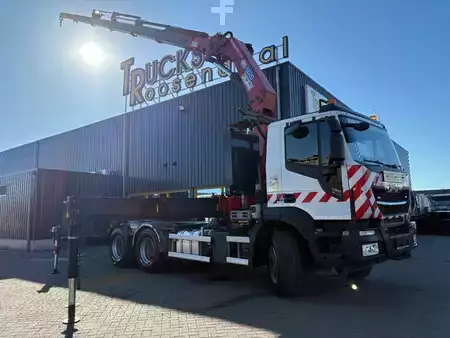 Camión 2020 Iveco Stralis 420 X-WAY + HMF 5020K-RCS 6x TRACTOR + 6X4 + EURO 6 (1)