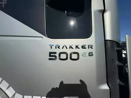 Camión 2014 Iveco EUROTRAKKER 500 + PALFINGER EPSILON Q170 + 8X4 + TIPPER + EURO 6 (18)