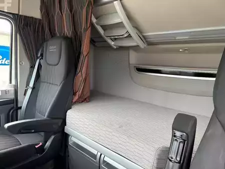 Truck 2018 DAF XF 480 FT + EURO 6 + SPOILERS + LOW KM (15)