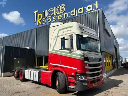 Vrachtwagen 2020 Scania R730 + RETARDER V8 + EURO 6 + 6x2 STEERING + FULL OPTION + RETAR (1)