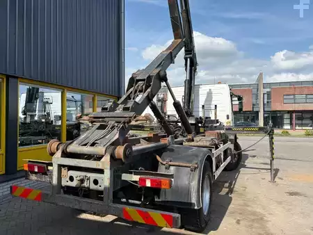 Kamion 2000 Mercedes-Benz ATEGO 1823 + HIAB-102-S 2 + Euro 2 + HOOK SYSTEM (7)