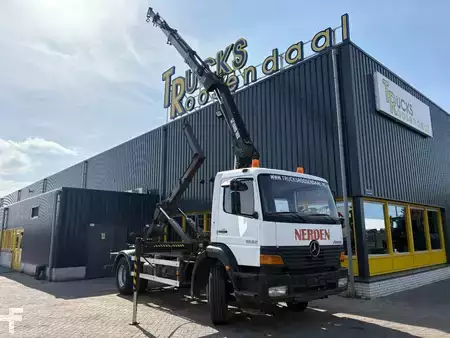 Camion 2000 Mercedes-Benz ATEGO 1823 + HIAB-102-S 2 + HOOK SYSTEM (1)