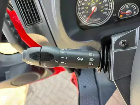 Camión 0 Iveco EUROCARGO 90E18 + EURO 5 + LOW KM + 3 SEATS (20)