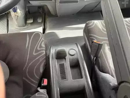 Camión 0 Iveco EUROCARGO 90E18 + EURO 5 + LOW KM + 3 SEATS (18)