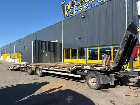Traileri 2018 Müller-Mitteltal D3 + HYDROLIC FRONT/BACK LOADER + 3 AXLE + SPECIAL HEAVY (1)