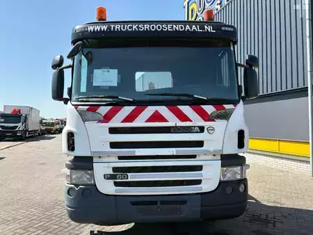 Truck 2011 Scania P 360 + HOOK ARM SYSTEM + 6X2 + EURO 5 + HEIGHT ADJUSTABLE HOOK (6)