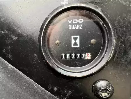 Lastbil 2009 Renault Premium 370DXI + HMF 1430 K3 + 6X4 + HOOKSYTEM + EURO 5 (20)