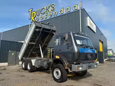 Kuorma-auto 1985 Mercedes-Benz SK 2228 + V8 + 6x4 + manual + 3 SIDE TIPPER (1)