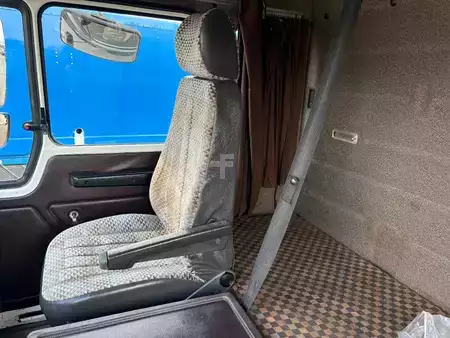 Kuorma-auto 1985 Mercedes-Benz SK 2228 + V8 + 6x4 + manual + 3 SIDE TIPPER (18)