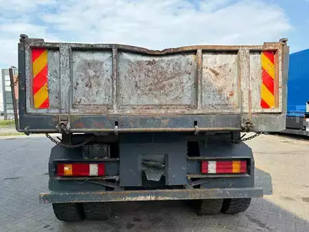 Kuorma-auto 1985 Mercedes-Benz SK 2228 + V8 + 6x4 + manual + 3 SIDE TIPPER (9)
