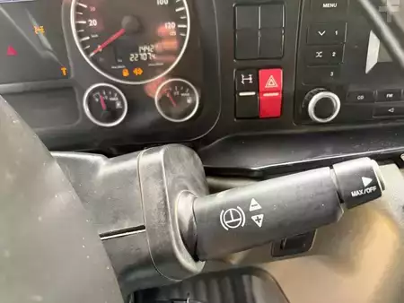 MAN TGX 18.440 + EURO 5 + MANUAL
