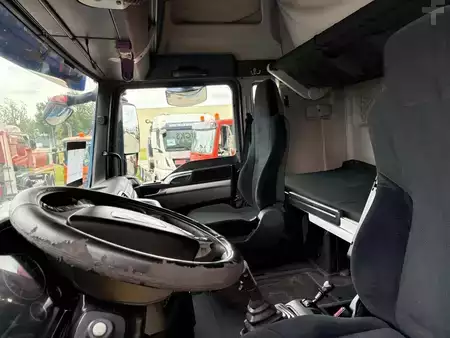 MAN TGX 18.440 + EURO 5 + MANUAL