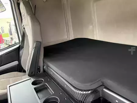 Camión 2017 Iveco Stralis 480 + RETARDER + EURO 6 + 484KM (10)
