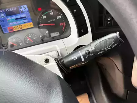 Camión 2017 Iveco Stralis 480 + RETARDER + EURO 6 + 484KM (11)