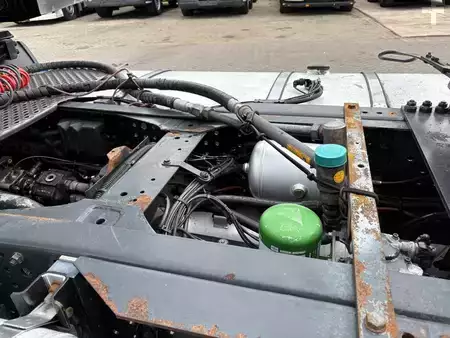 Camión 2017 Iveco Stralis 480 + RETARDER + EURO 6 + 484KM (14)