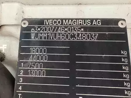 Camión 2017 Iveco Stralis 480 + RETARDER + EURO 6 + 484KM (18)