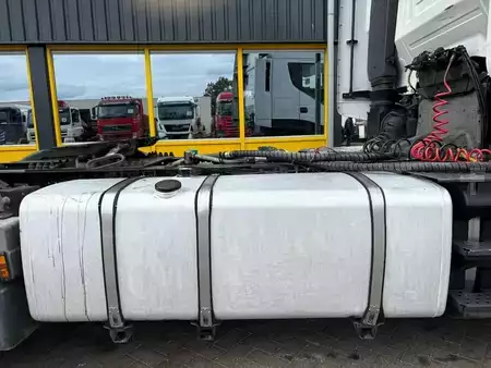 Camión 2017 Iveco Stralis 480 + RETARDER + EURO 6 + 484KM (7)