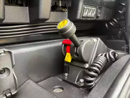 Camión 2017 Iveco Stralis 480 + RETARDER + EURO 6 + 484KM (8)