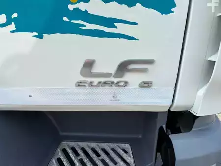 Náklaďák 2015 DAF LF 310 + 19T + DHOLLANDIA lift + EURO 6 + 8.21 meter box (16)