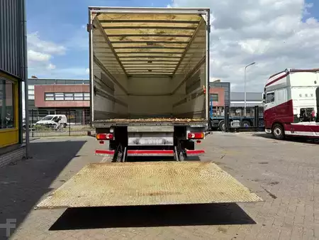 Náklaďák 2015 DAF LF 310 + 19T + DHOLLANDIA lift + EURO 6 + 8.21 meter box (4)