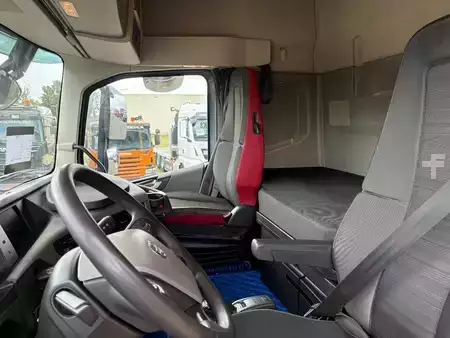 Lastbil 2019 Volvo FH 540 + 6X2 + EURO 6 + RETARDER + STEERING/LIFT AXLE + NICE TRU (6)