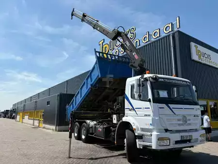Caminhão 2008 Mercedes-Benz Axor 2633 + HIAB 220 C + REMOTE + 6X4 + 3 SIDE TIPPER + LOW KM + (1)
