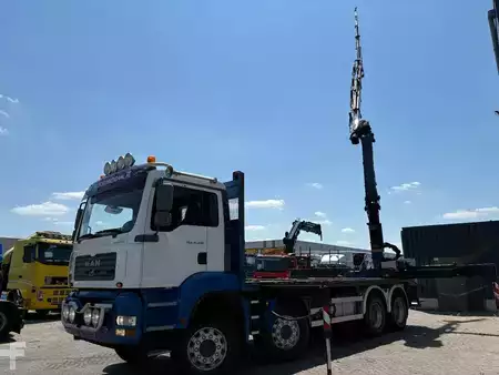 Caminhão 2006 MAN TGA 41.430 + HMF 4220 K4   4X EXT + JIB FJ 900   6 X EXT + 8X4 + (13)
