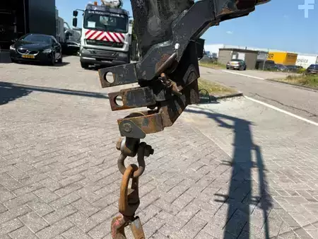Caminhão 2006 MAN TGA 41.430 + HMF 4220 K4   4X EXT + JIB FJ 900   6 X EXT + 8X4 + (16)