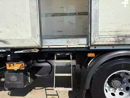 Camión 2012 Renault Premium + DHOLLANDIA LOADLIFT + SMART TACHO + EURO 5 + MANUAL (8)