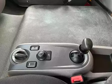 Lastbil 2015 DAF LF 310 + 19T + DHOLLANDIA lift + EURO 6 + 8.21 meter box (19)