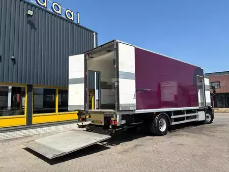 Camion 2015 Mercedes-Benz Antos 1924 + CARRIER SUPRA 1150 + 2 COMPARTMENTS + LOADFLIFT + E (2)