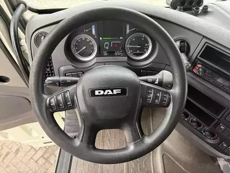 Caminhão 2014 DAF XF460 + 6X2 + STEERING/LIFT SHAFT + EURO 6 + RETARDER (18)