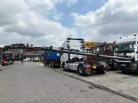 Caminhão 2019 DAF CF530 + FASSI F 820 RA 6X EXT. + JIB 6X EXT. + WINCH + REMOTE + (10)