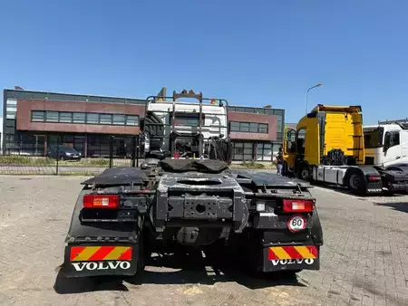 Caminhão 2008 Volvo FM 12,480 + 6X4 + manual + spring + retarder (12)