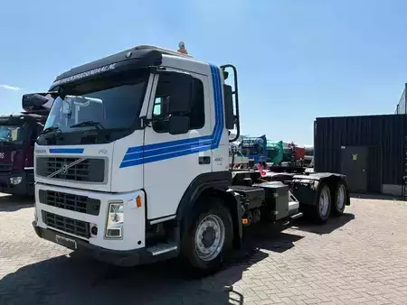 Caminhão 2008 Volvo FM 12,480 + 6X4 + manual + spring + retarder (4)