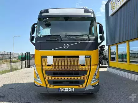 Truck 2022 Volvo FH 460 + SMARTTACHO + PERFECT CONDITION + SPOILERS + 5 IN STOCK (3)