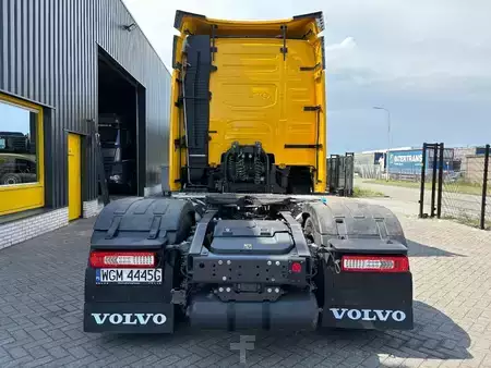 Truck 2022 Volvo FH 460 + SMARTTACHO + PERFECT CONDITION + SPOILERS + 5 IN STOCK (4)