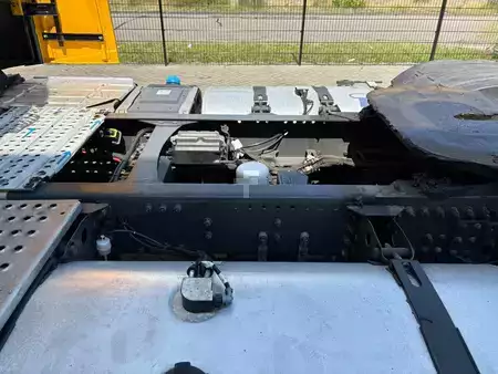 Truck 2022 Volvo FH 460 + SMARTTACHO + PERFECT CONDITION + SPOILERS + 5 IN STOCK (6)