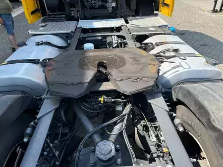 Truck 2022 Volvo FH 460 + SMARTTACHO + PERFECT CONDITION + SPOILERS + 5 IN STOCK (7)