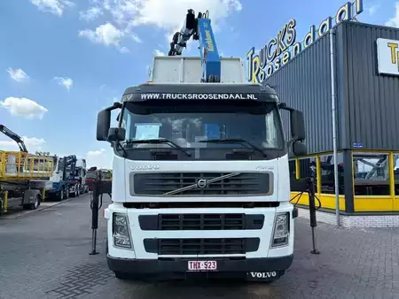 Náklaďák 2005 Volvo FM 12.380 + HMF 2220 K5 + 8X4 STEERING + TIPPER + REMOTE (13)