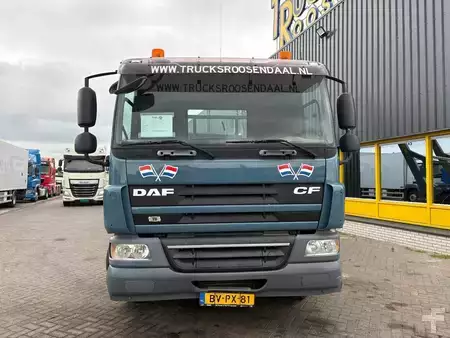 Caminhão 2009 DAF CF 75.250 + HYVA PORTAL ARM SYSTEM + EURO 5 + MANUAL (7)